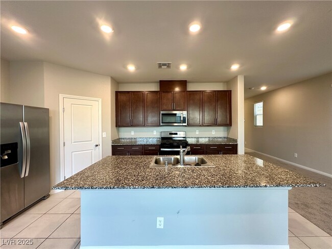 property at 6948 Wildhorse Crk St