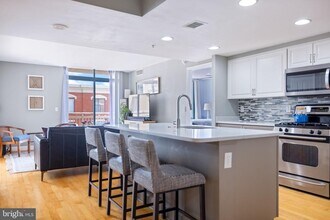 1201 N Garfield St in Arlington, VA - Building Photo - Building Photo