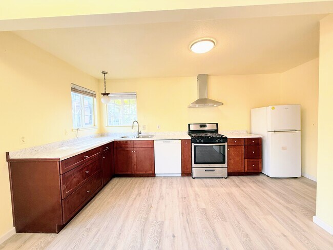 282 W St Charles St in San Andreas, CA - Building Photo - Building Photo