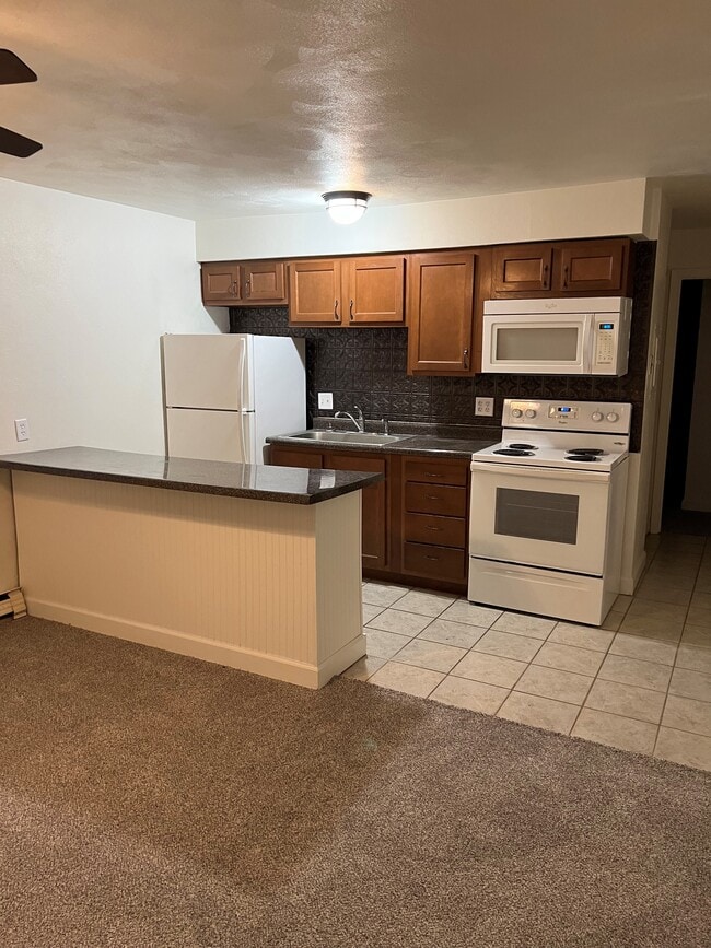 109 Floss Mar Ct, Unit 1