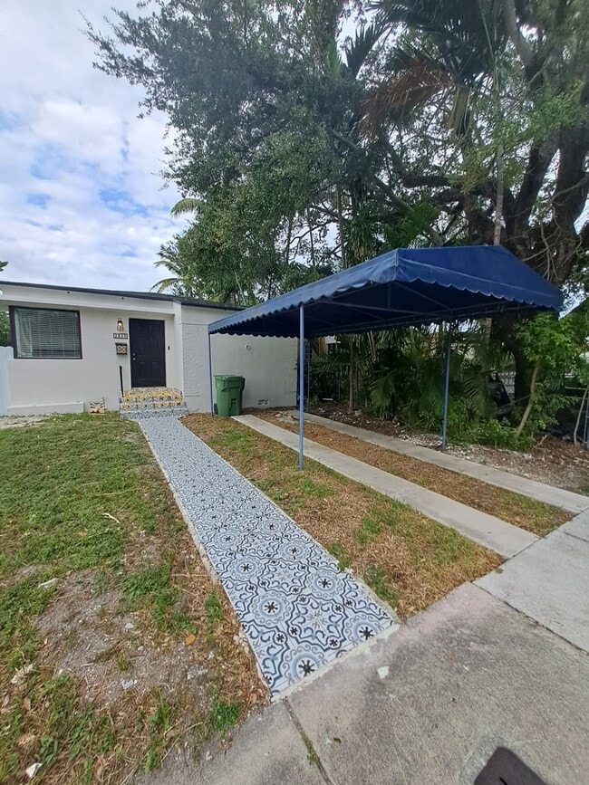 property at 2835 SW 2nd Ave