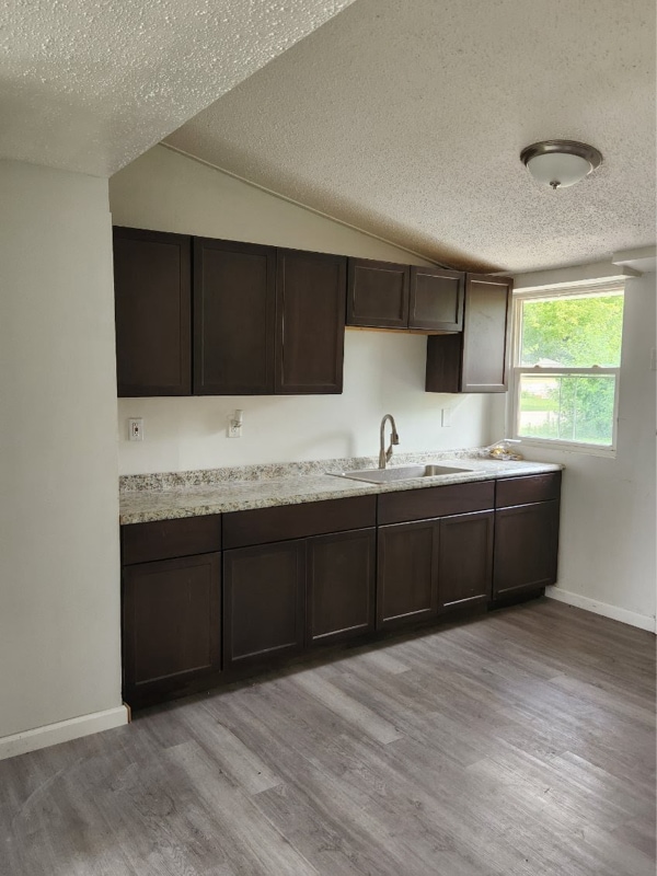 261 St John Dr in Sauget, IL - Building Photo - Building Photo