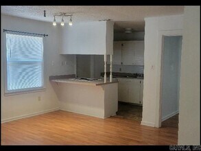 1705 Lilac Cir in Little Rock, AR - Building Photo - Building Photo