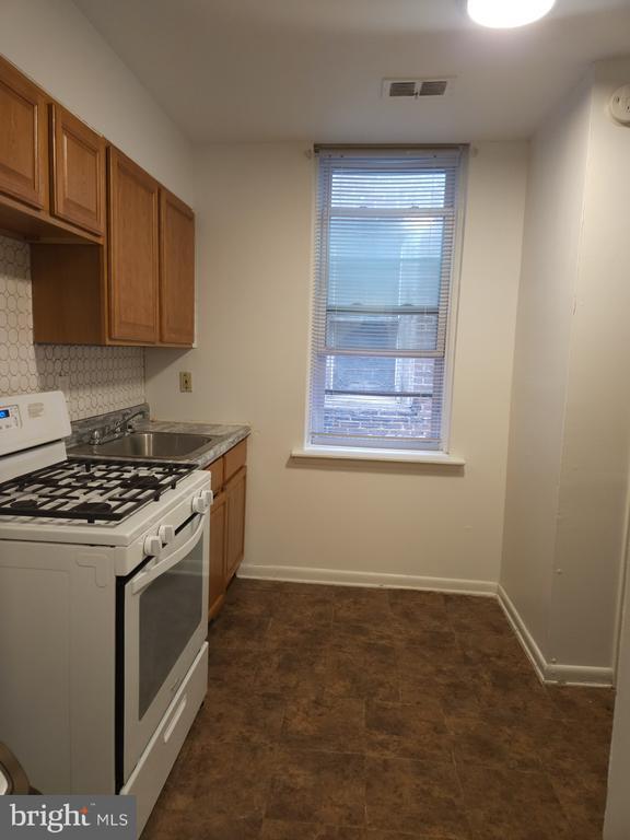 property at 1332 Wagner Ave