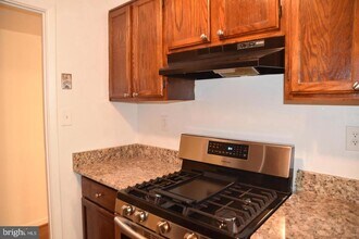 3814 Lyndhurst Dr in Fairfax, VA - Building Photo - Building Photo