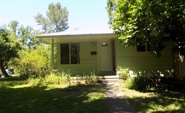 2695 Monroe St in Eugene, OR - Building Photo - Building Photo