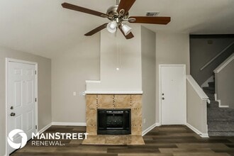 10368 Wood Heights Dr in Dallas, TX - Foto de edificio - Building Photo