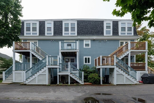 30 Adamson St, Unit 30 in Boston, MA - Building Photo - Building Photo