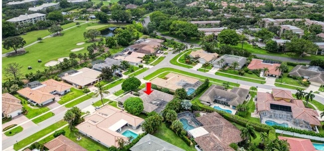 property at 5979 Pinebrook Dr