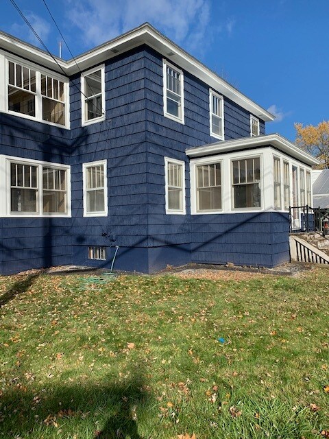 9 Cool St, Unit 2 in Waterville, ME - Building Photo