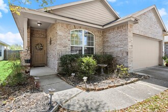 11611 Middlecrest Ln in Tomball, TX - Building Photo - Building Photo