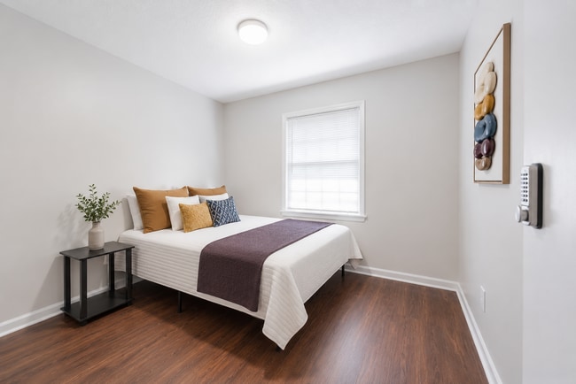 property at 1388 Colony Hill Ct