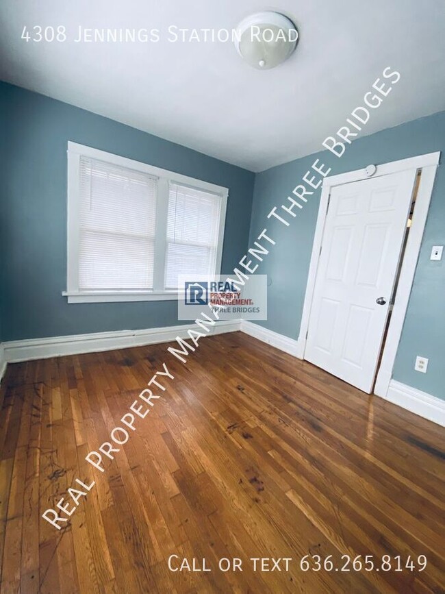 4308 Jennings Station Rd in St. Louis, MO - Building Photo - Building Photo