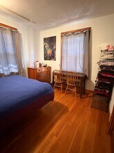 1446 Cambridge St, Unit 2 in Cambridge, MA - Foto de edificio - Building Photo