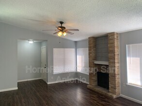 9510 Bowen Dr in San Antonio, TX - Building Photo - Building Photo
