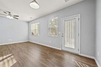 2056 Wildflower Way NW in Conyers, GA - Building Photo - Building Photo