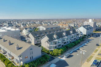 621 Ocean Ave in Bradley Beach, NJ - Foto de edificio - Building Photo