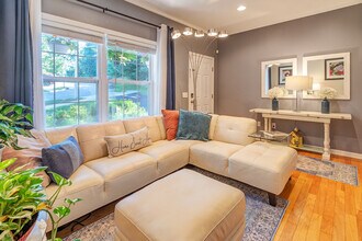 43 Kirby Rd in Asheville, NC - Building Photo - Building Photo