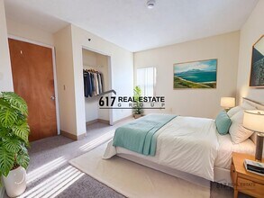 150 N Beacon St, Unit B3 in Boston, MA - Building Photo - Building Photo