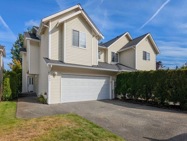 property at 603 122nd Ct NE