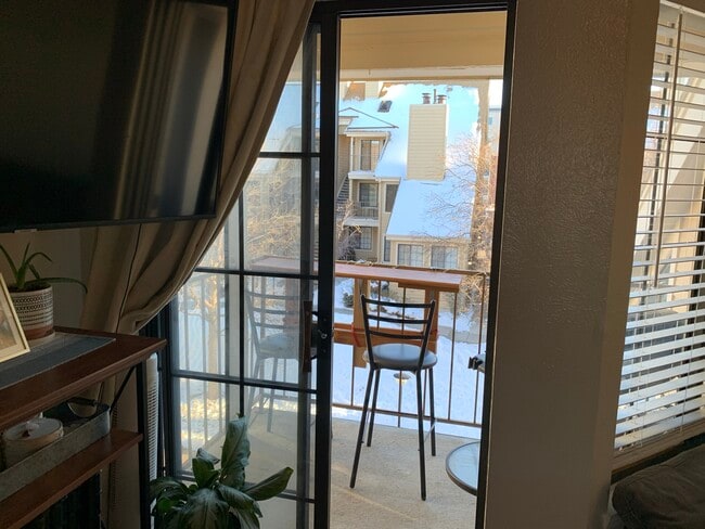 4860 E Kentucky Ave, Unit C in Denver, CO - Building Photo - Building Photo