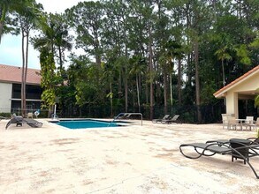 5590 Coach House Cir in Boca Raton, FL - Building Photo - Building Photo