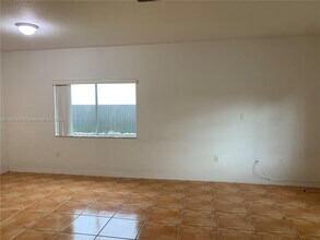 18102 SW 156th Ct in Miami, FL - Building Photo - Building Photo