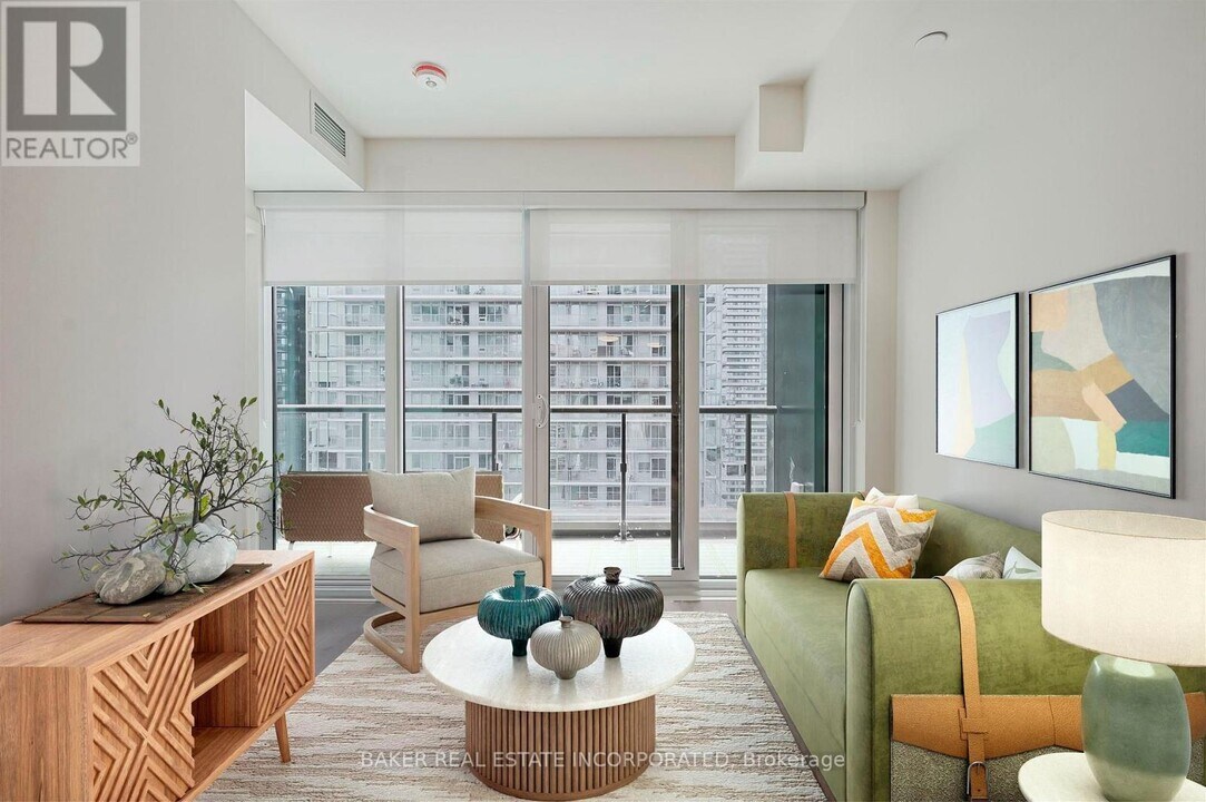 223 Redpath Ave in Toronto, ON - Building Photo