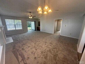 2715 Summertree Ln in Gulf Breeze, FL - Building Photo - Building Photo