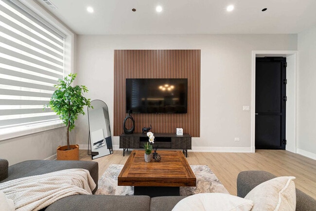 property at 2354 W Polk St