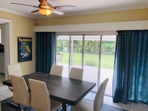 235 Fordham Dr in Lake Worth Beach, FL - Building Photo - Building Photo