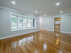 24620 Wood St in St. Clair Shores, MI - Building Photo - Building Photo