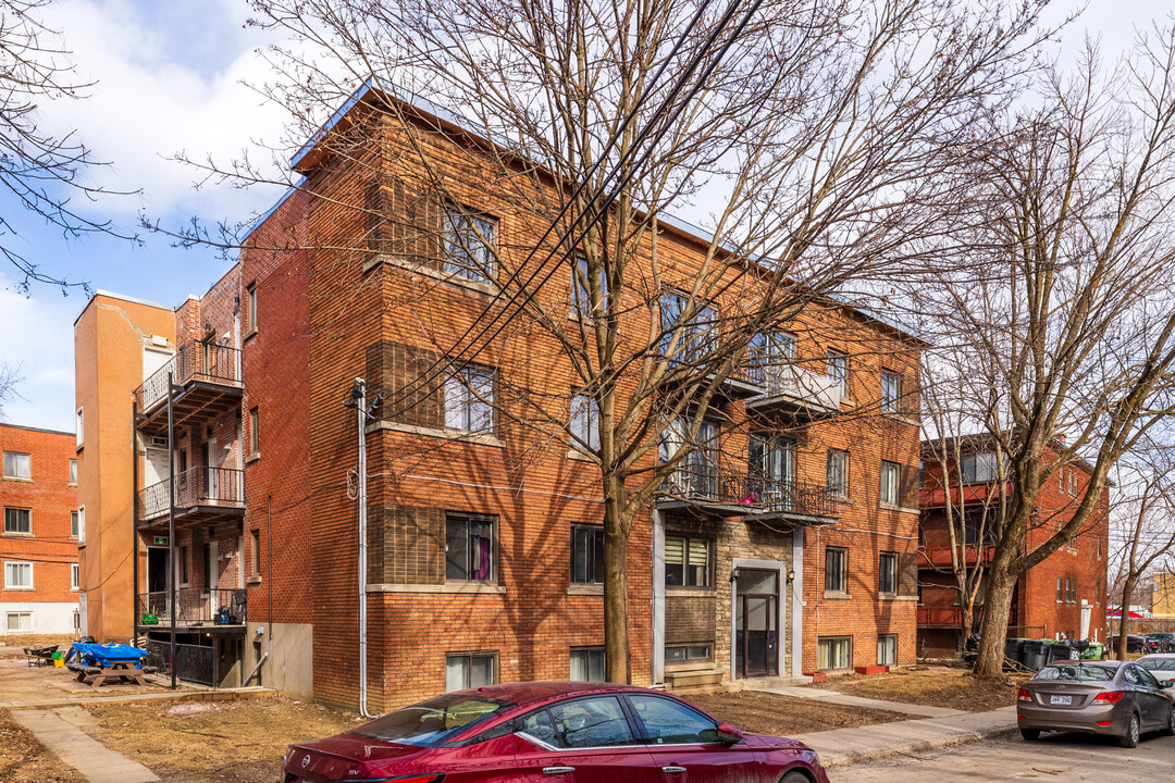 5563 Basile-Patenaude Pl in Montréal, QC - Building Photo