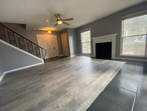 324 Laurens St SW in Aiken, SC - Building Photo - Building Photo
