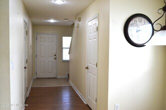 800 Black Cherry Dr S in Saint Johns, FL - Building Photo - Building Photo