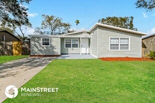 1545 76th Ave N in St. Petersburg, FL - Building Photo