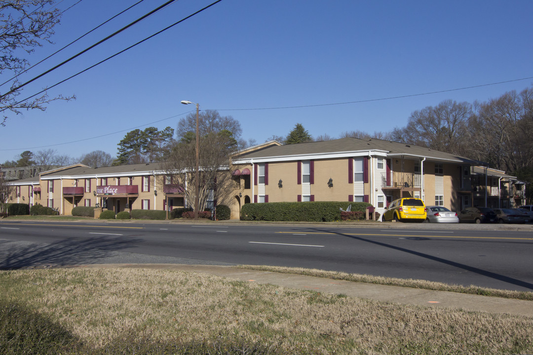 Melrose Place in Charlotte, NC - Building Photo