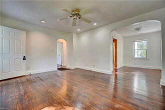 3308 Hyde Cir in Norfolk, VA - Building Photo - Building Photo