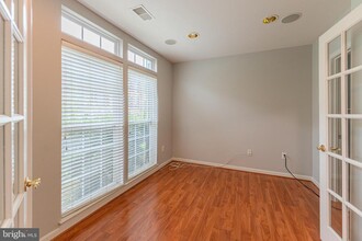 1552 Oakley Ln in Severn, MD - Building Photo - Building Photo