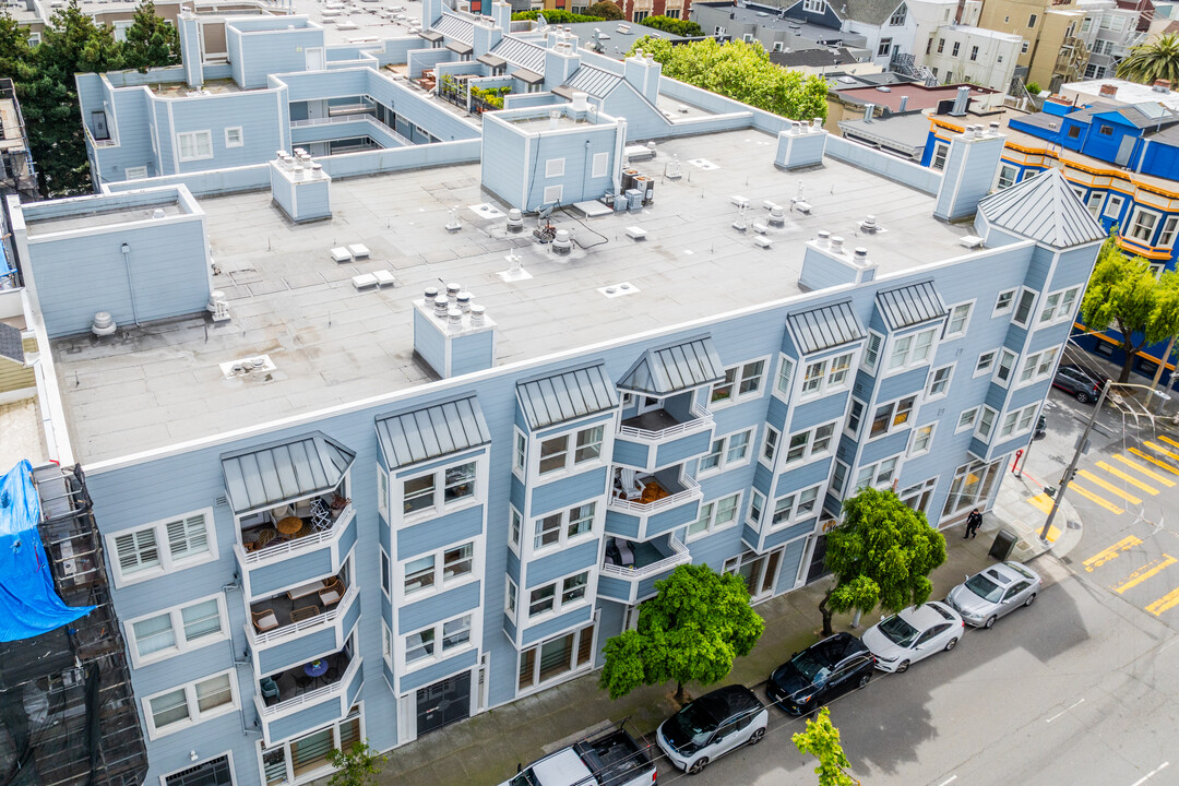 1880 Steiner St in San Francisco, CA - Building Photo