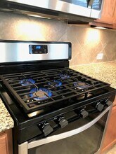212 Callahan Ln in Leander, TX - Building Photo - Building Photo