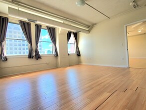 210 South St, Unit 5-3 in Boston, MA - Building Photo - Building Photo