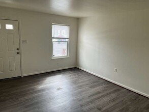 8202 Tomlinson Ct in Severn, MD - Building Photo - Building Photo