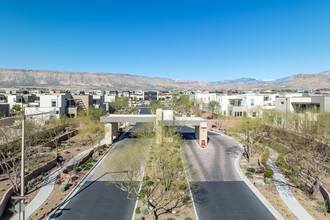 Trilogy in Summerlin in Las Vegas, NV - Building Photo - Building Photo