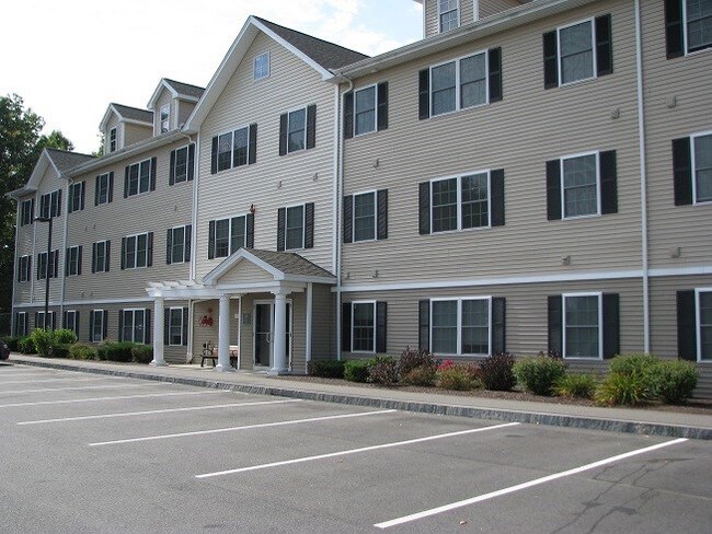100 Sentinel Court-Unit -101 in Manchester, NH - Building Photo - Building Photo