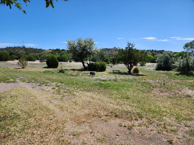 16 Twin Sisters Crk Rd in Santa Clara, NM - Building Photo - Building Photo