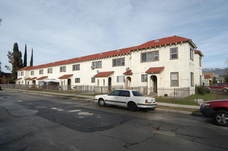 706-734 W Virginia Ave in San Bernardino, CA - Building Photo - Building Photo