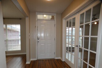 4766 Thousand Oak Blvd in Pace, FL - Building Photo - Building Photo