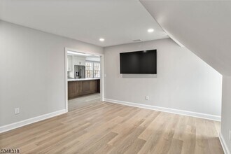 266 W Main St in Denville, NJ - Building Photo - Building Photo
