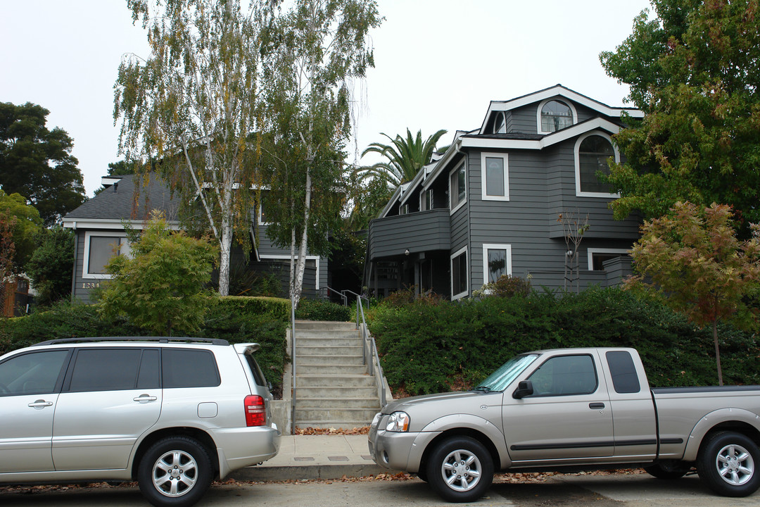 1334 Palm St in San Luis Obispo, CA - Building Photo